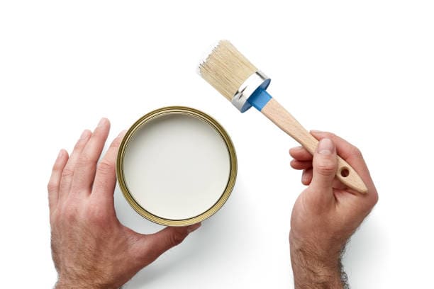 GET A SMOOTH FINISH WITH CHALK PAINT