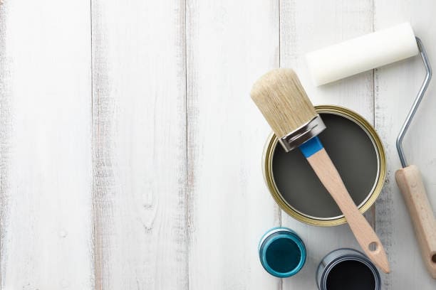 selecting the right chalk paint wax bursh