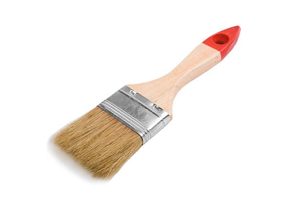Brushes with a combination of natural and synthetic fibers