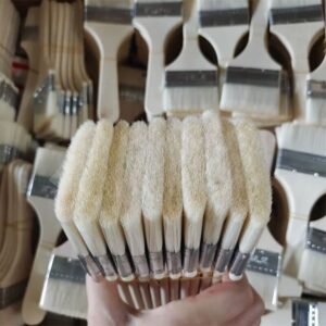 How to Choose the Right Wool Brush for Professional Painting Work