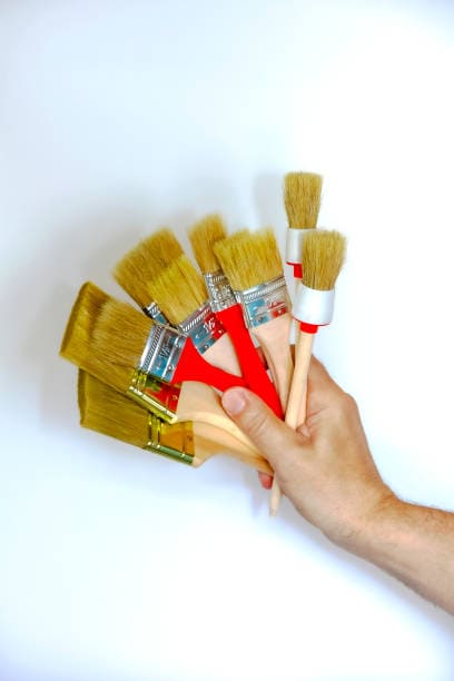 Why should I choose a paintbrush that does not lose its bristles